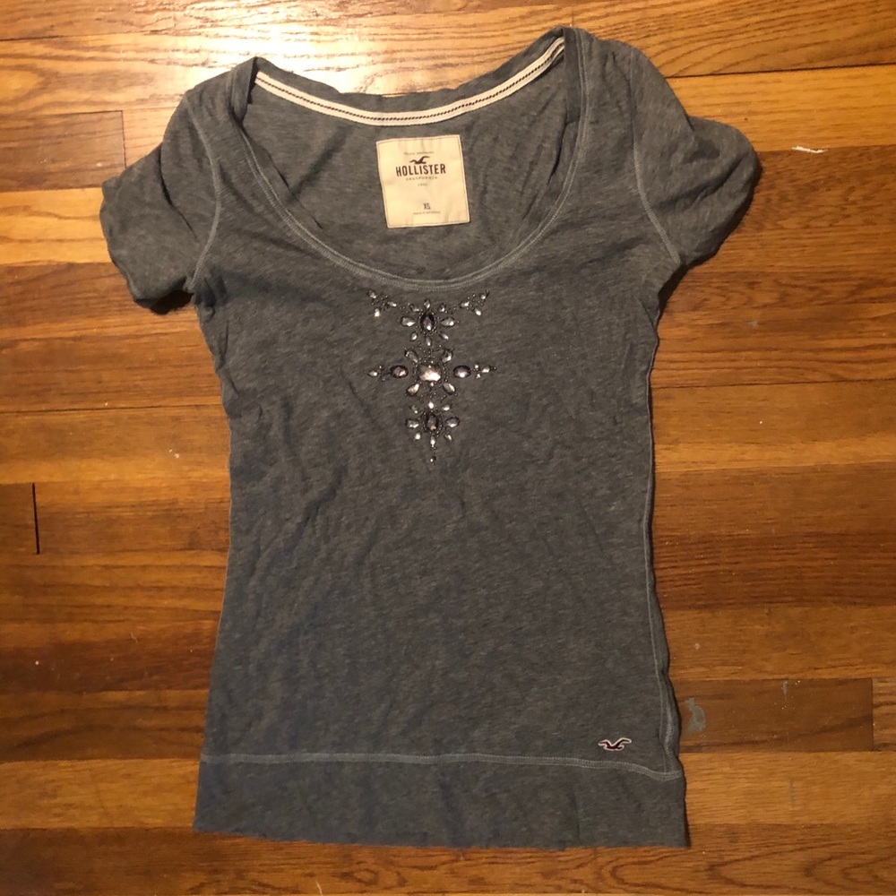 Hollister XS jeweled t-shirt